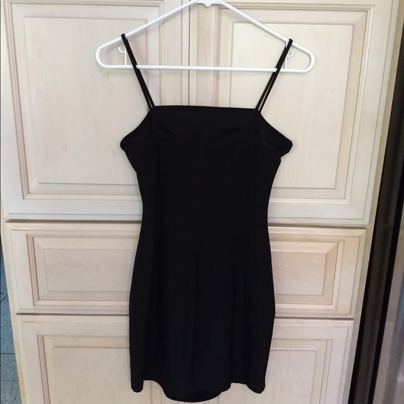 [LIKE 🆕] French Curve: Little Black Dress (Jr) - Picture 2 of 2